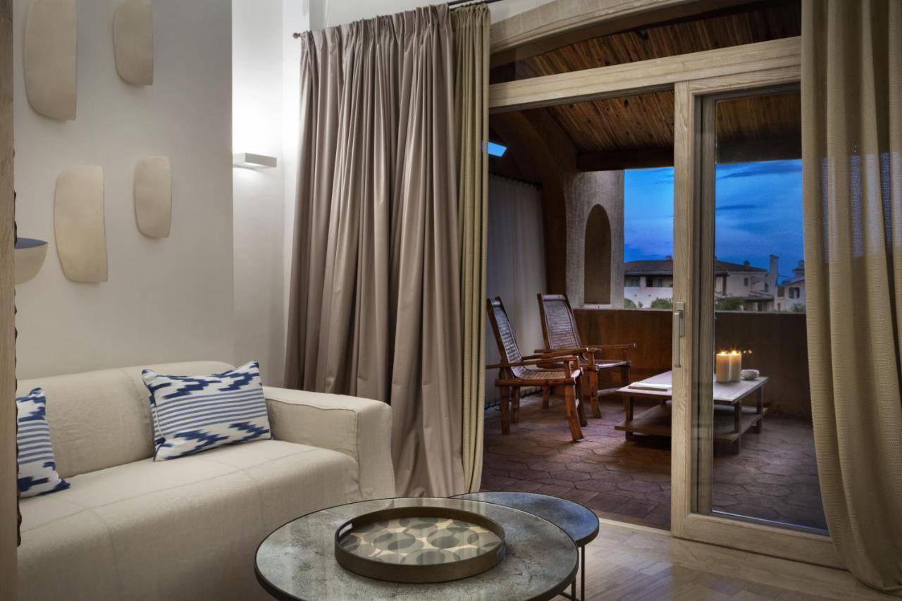 Le Suites Porto Cervo Bagian luar foto