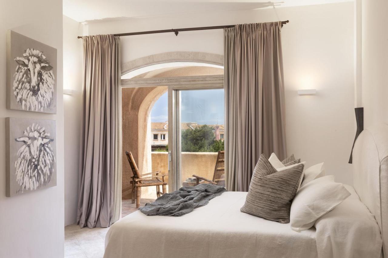 Le Suites Porto Cervo Bagian luar foto