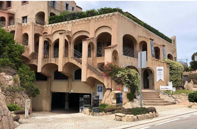 Le Suites Porto Cervo Bagian luar foto
